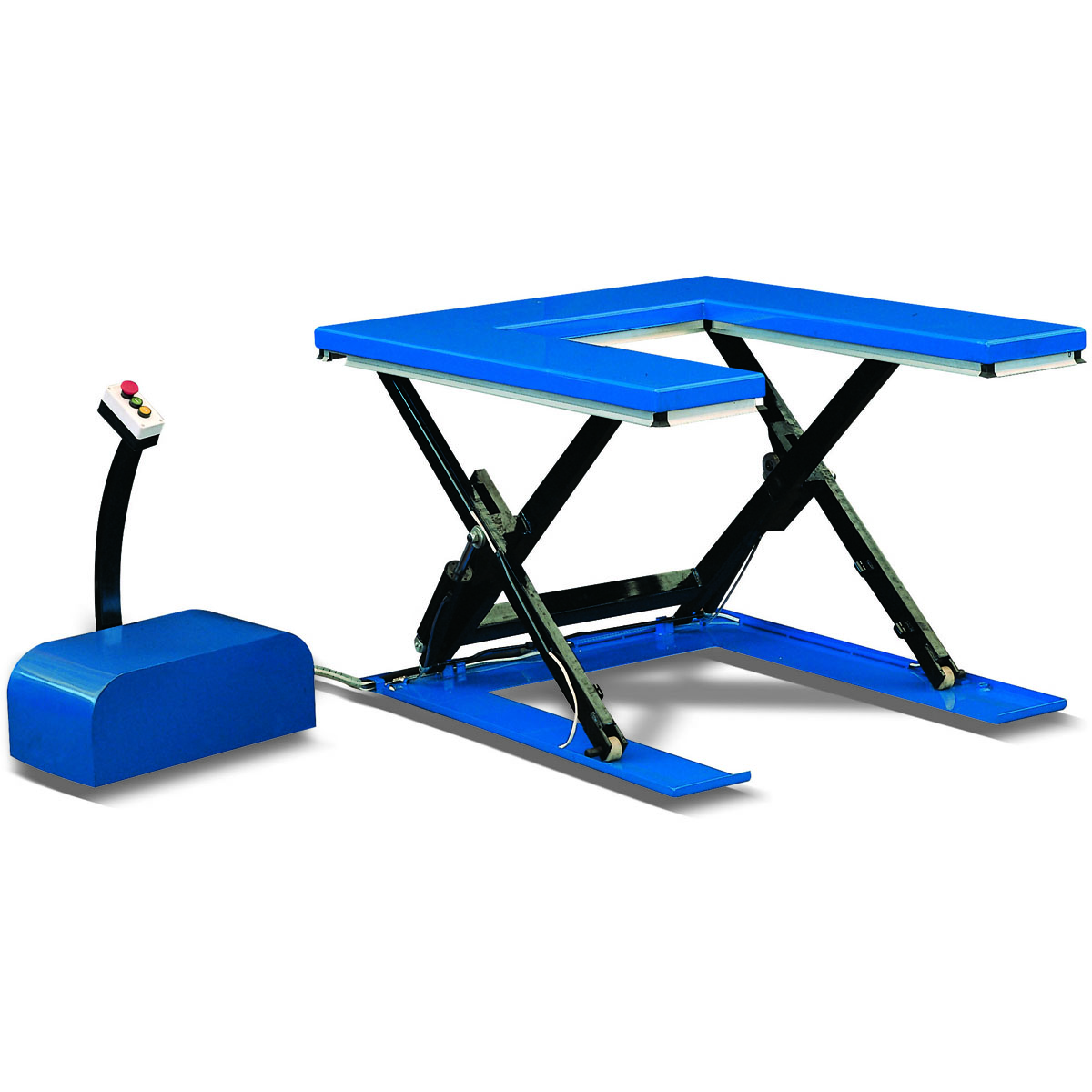 超低液壓升降平臺在倉庫高效裝卸貨物的優(yōu)勢